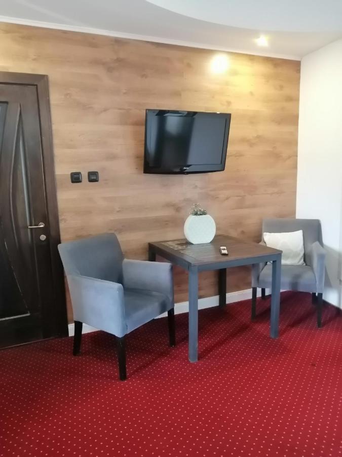 Bizant Boutique Hotel Bacău Eksteriør billede